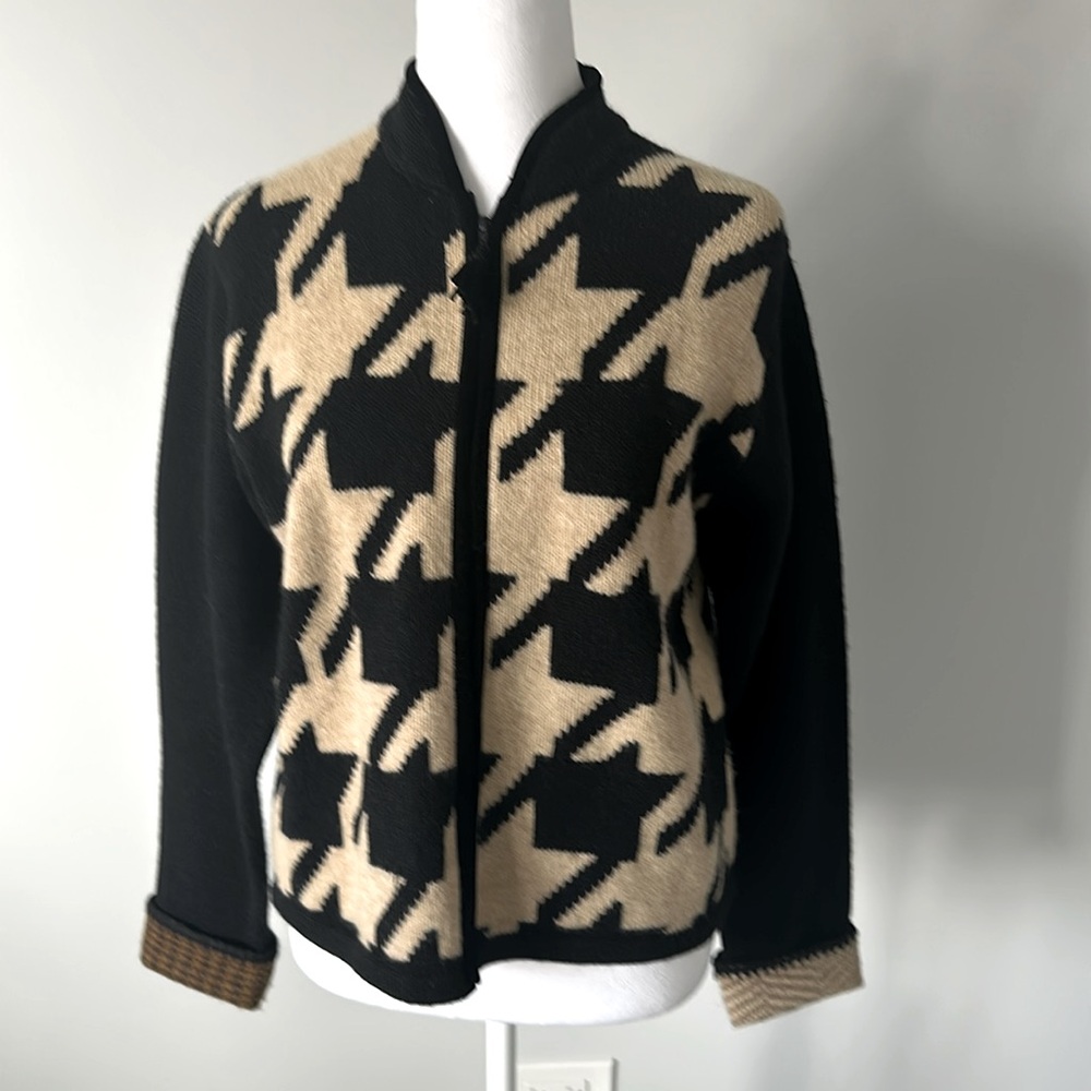 SUSAN BRISTOL Black and Tan Zip Cardigan Wool Sweater Size M